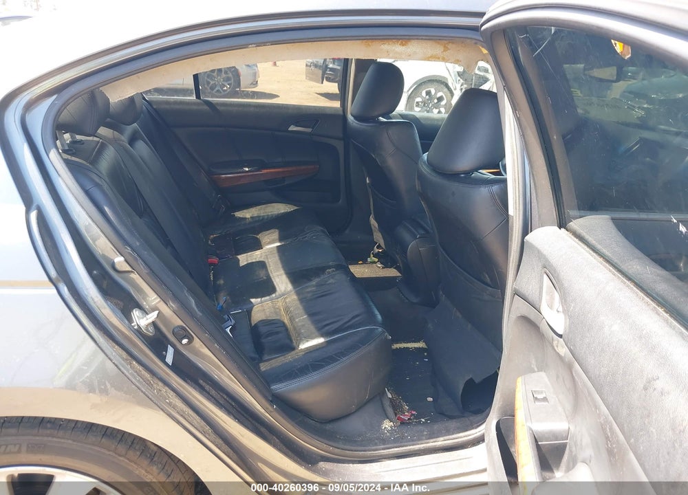 2011 HONDA ACCORD 2.4 EX-L VIN: 1HGCP2F89BA015662