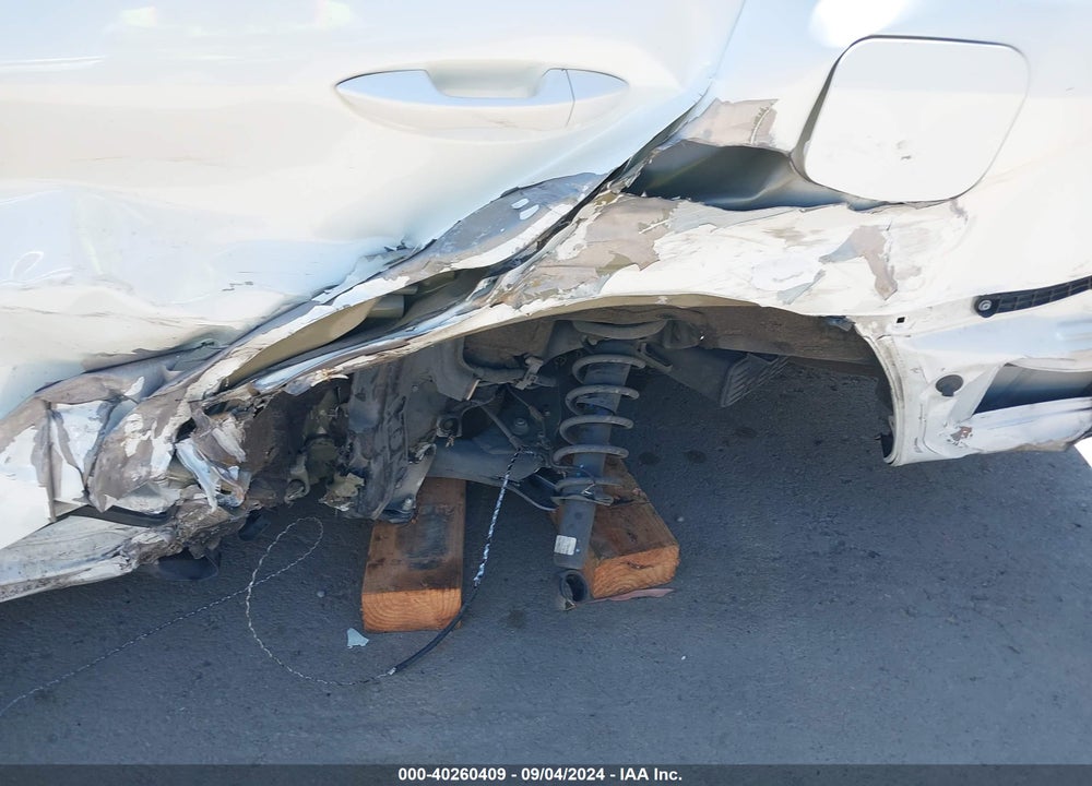 2017 TOYOTA COROLLA SE VIN: 5YFBURHE8HP630237