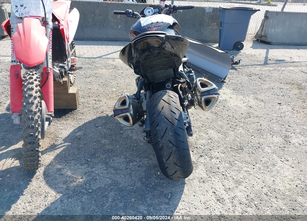 2007 KAWASAKI ZR1000 B VIN: JKAZRCB117A007610