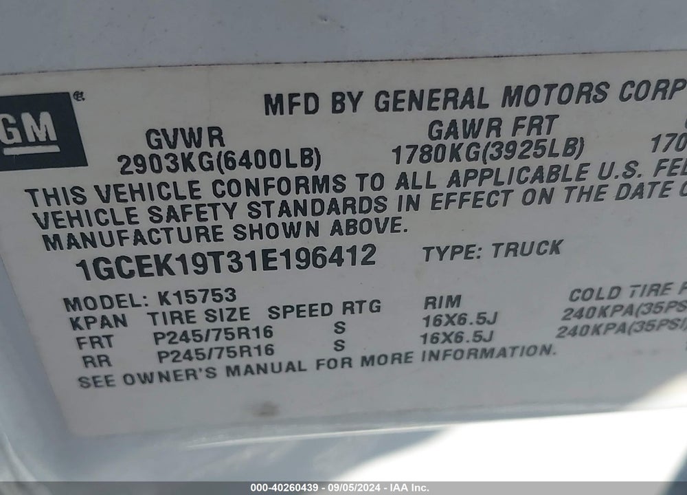 2001 CHEVROLET SILVERADO 1500 LS VIN: 1GCEK19T31E196412