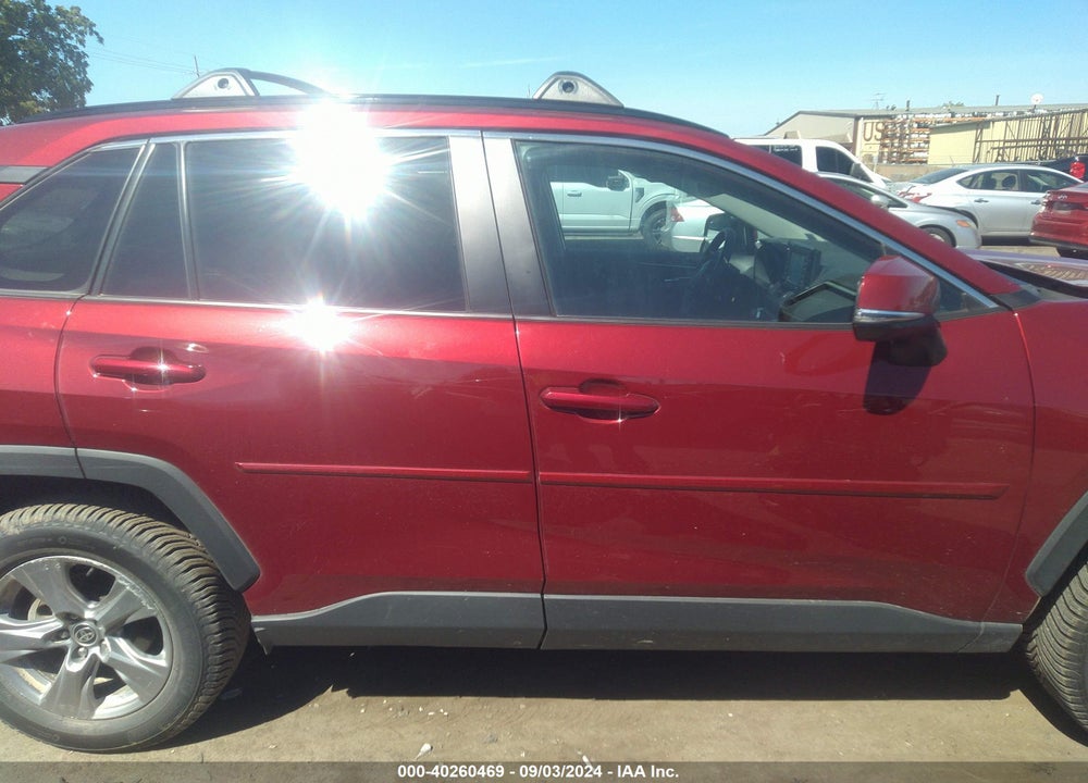 2022 TOYOTA RAV4 XLE VIN: 2T3P1RFV1NW268075
