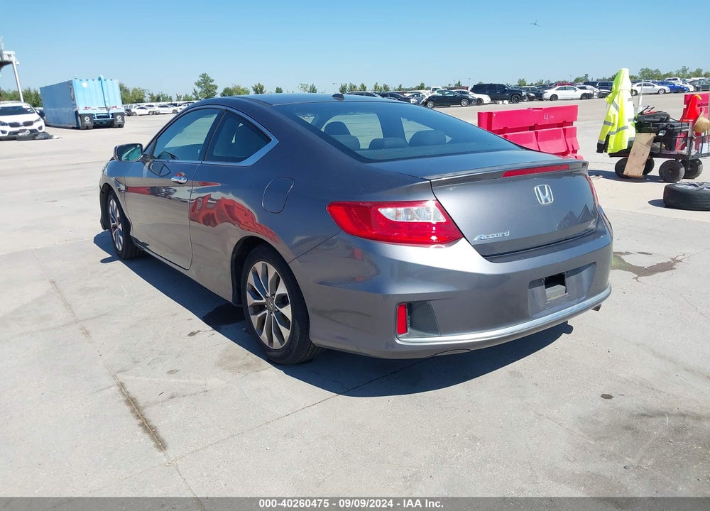 2013 HONDA ACCORD VIN: 1HGCT1B89DA013828