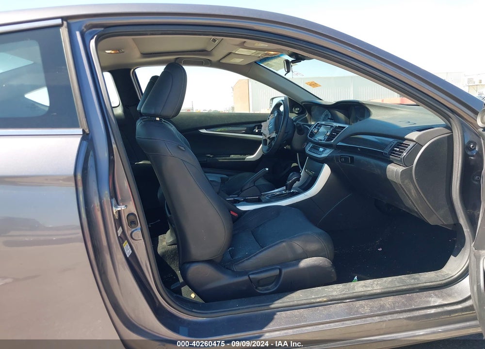 2013 HONDA ACCORD VIN: 1HGCT1B89DA013828