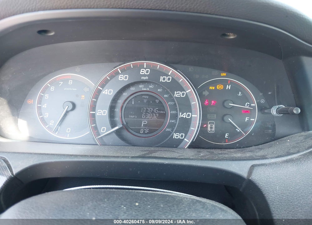 2013 HONDA ACCORD VIN: 1HGCT1B89DA013828