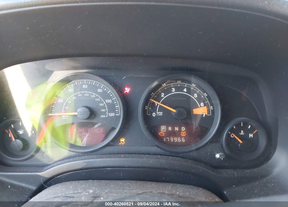 2014 JEEP PATRIOT LATITUDE VIN: 1C4NJPFA6ED620444