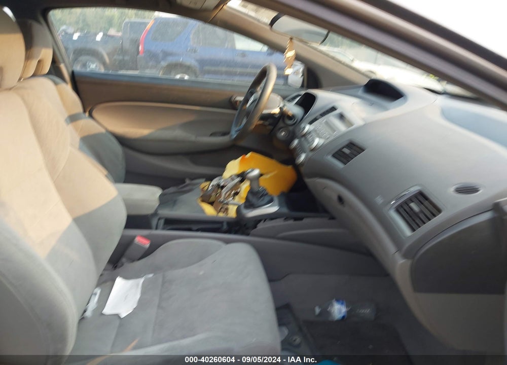 2008 HONDA CIVIC LX VIN: 2HGFG11628H529201