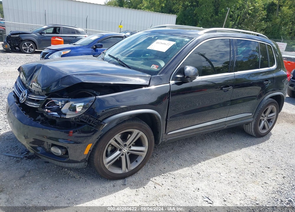 2017 VOLKSWAGEN TIGUAN 2.0T SPORT VIN: WVGTV7AX1HK011880