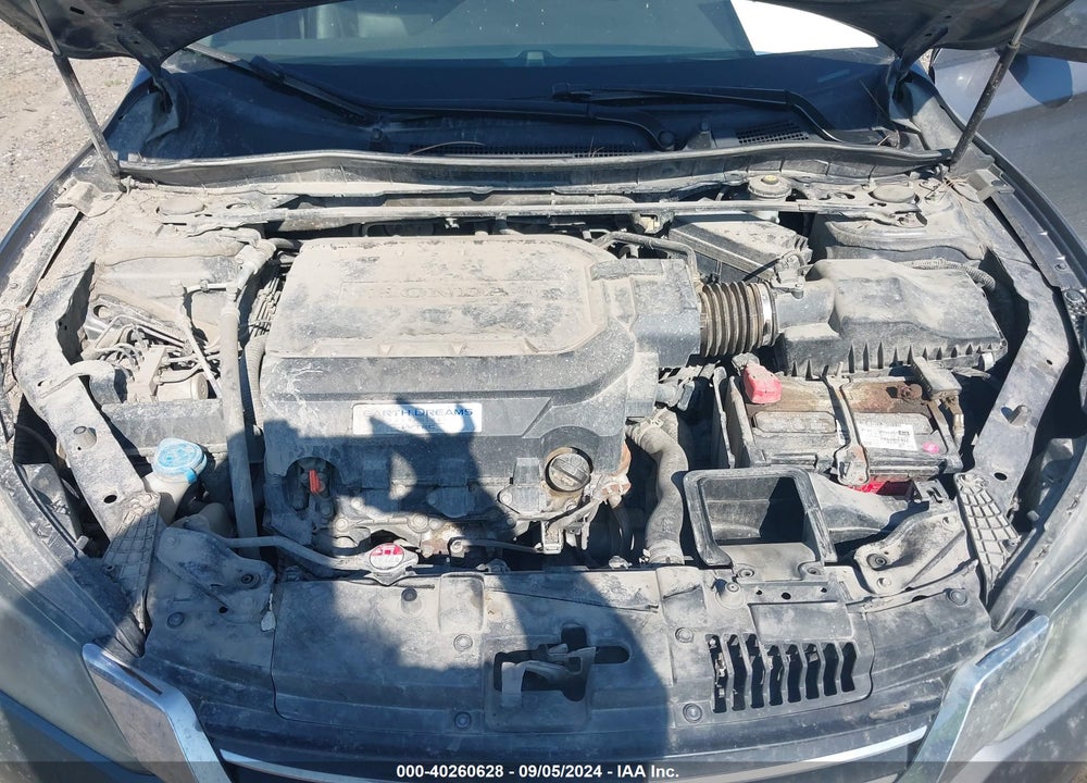 2015 HONDA ACCORD EX-L V-6 VIN: 1HGCR3F82FA038772