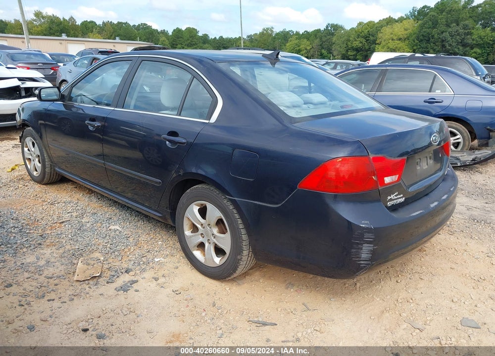 2009 KIA OPTIMA LX VIN: KNAGE228795303109