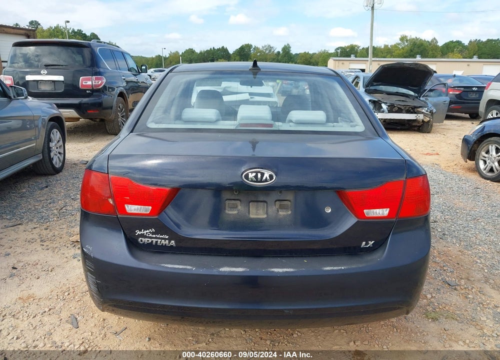 2009 KIA OPTIMA LX VIN: KNAGE228795303109