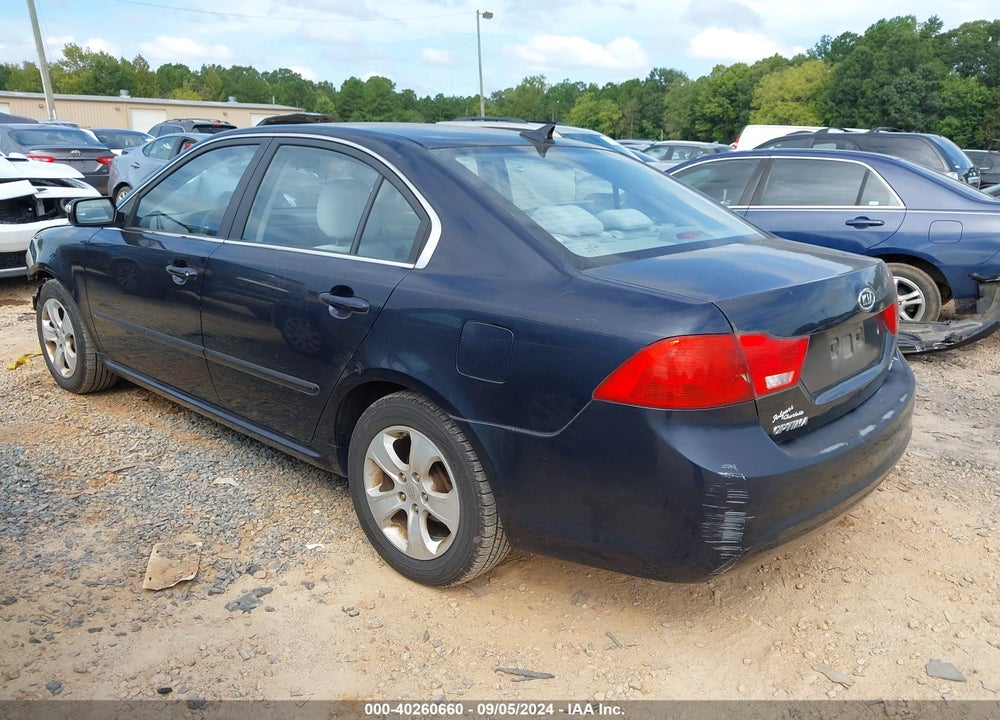 2009 KIA OPTIMA LX VIN: KNAGE228795303109