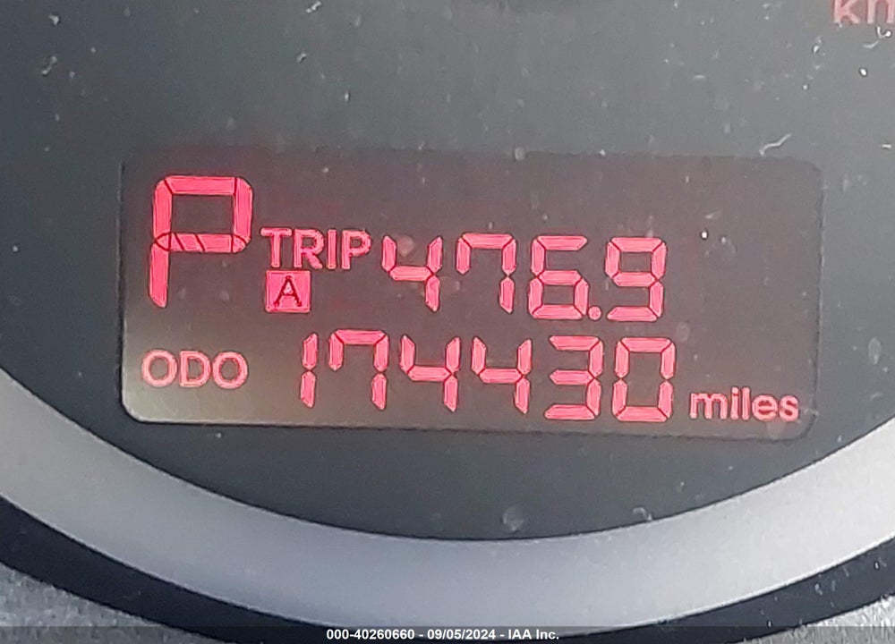 2009 KIA OPTIMA LX VIN: KNAGE228795303109