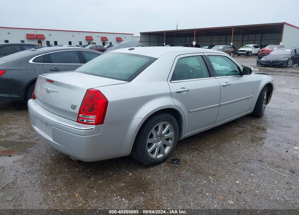 2010 CHRYSLER 300C HEMI VIN: 2C3CA6CT6AH221347