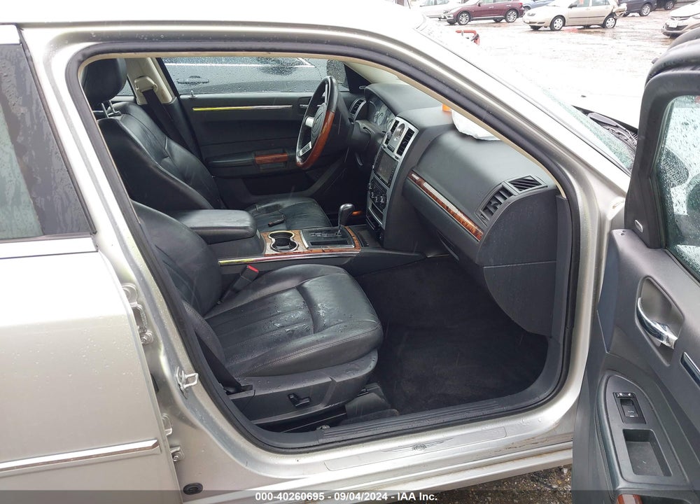 2010 CHRYSLER 300C HEMI VIN: 2C3CA6CT6AH221347