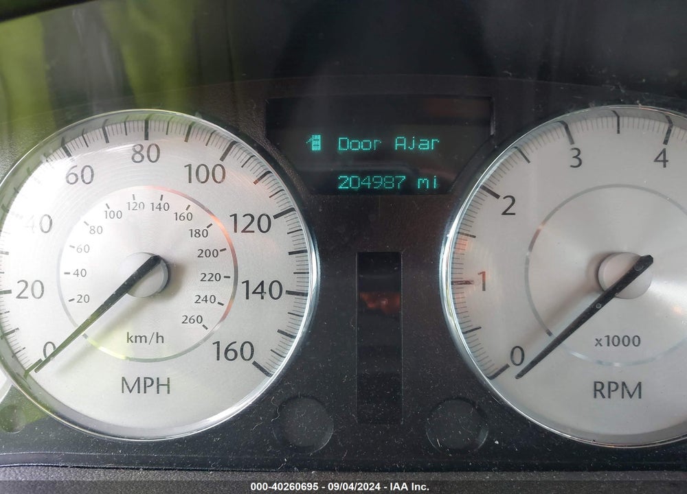 2010 CHRYSLER 300C HEMI VIN: 2C3CA6CT6AH221347