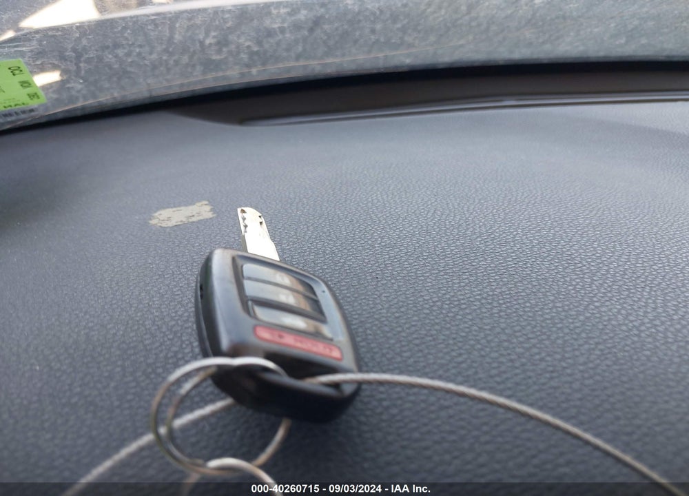 2013 HONDA ACCORD LX VIN: 1HGCR2F36DA106826