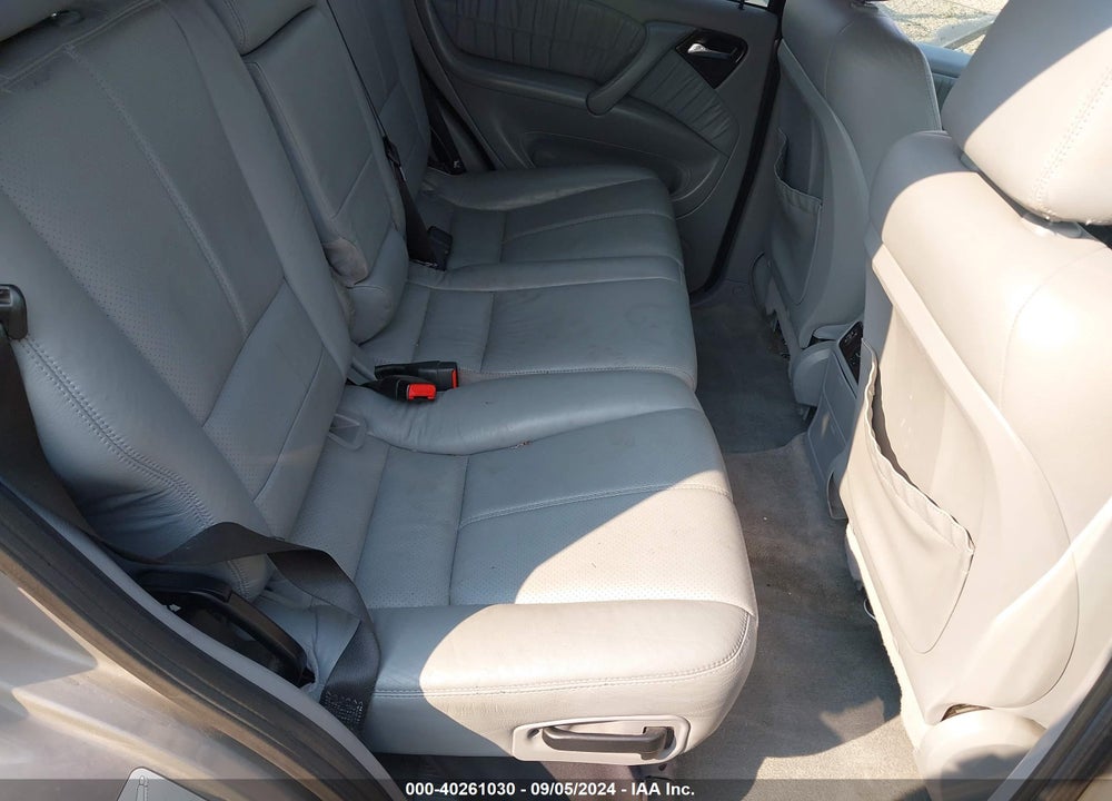 2005 MERCEDES-BENZ ML 350 4MATIC VIN: 4JGAB57E65A567176