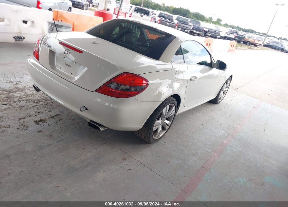 2010 MERCEDES-BENZ SLK 350 VIN: WDBWK5JA3AF228306