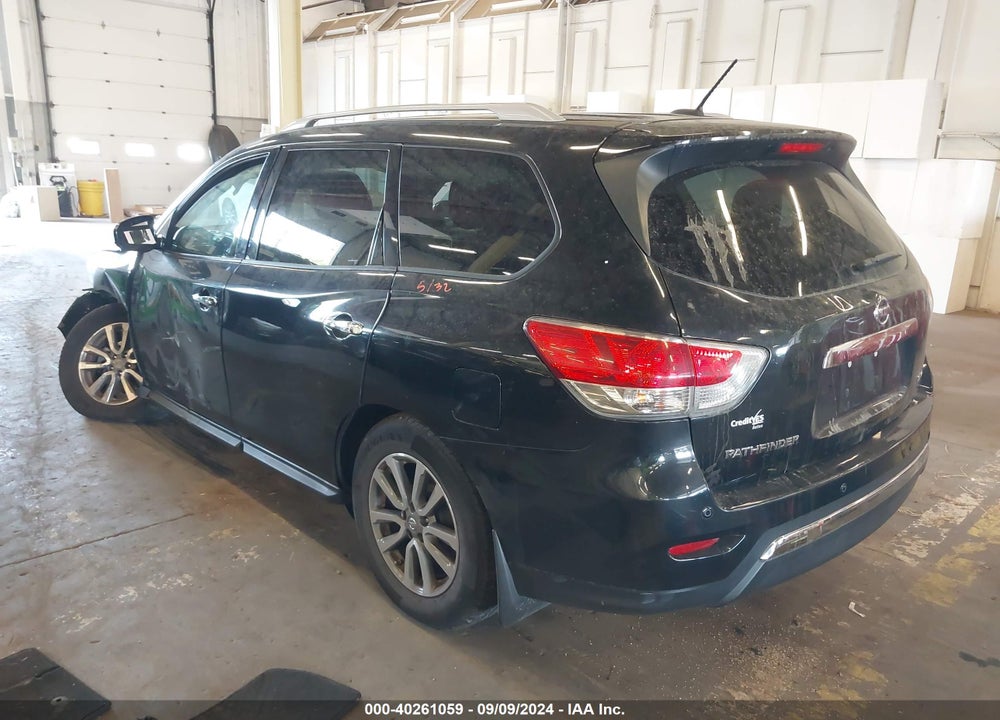 2016 NISSAN PATHFINDER SV VIN: 5N1AR2MN9GC627067