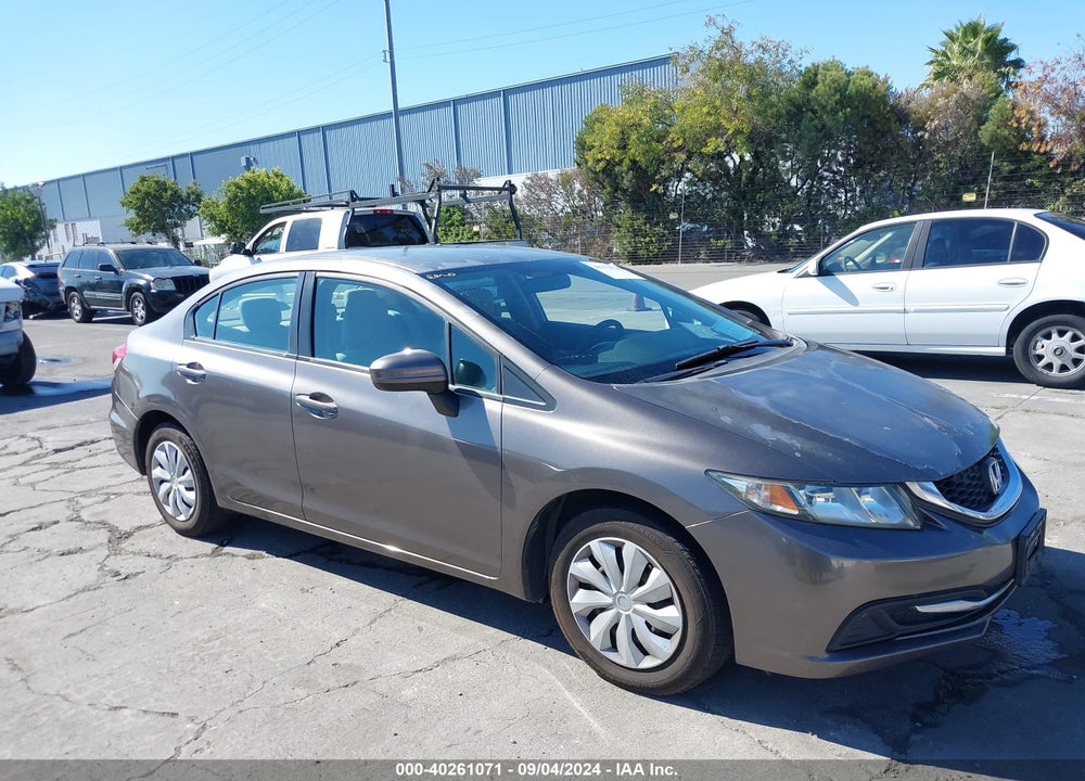 2014 HONDA CIVIC LX VIN: 19XFB2F50EE221048