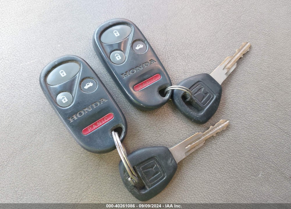 1999 HONDA ACCORD EX V6 VIN: 1HGCG1658XA036316
