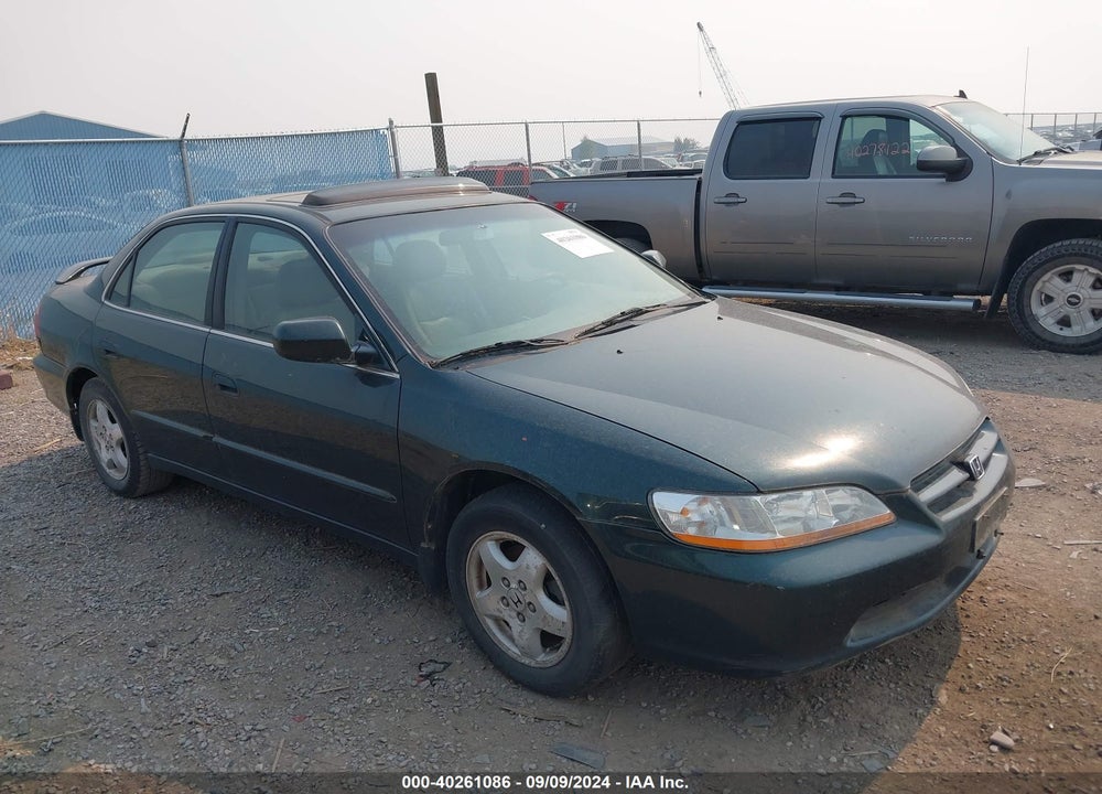 1999 HONDA ACCORD EX V6 VIN: 1HGCG1658XA036316
