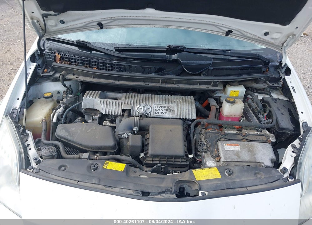 2011 TOYOTA PRIUS TWO VIN: JTDKN3DU2B5367500