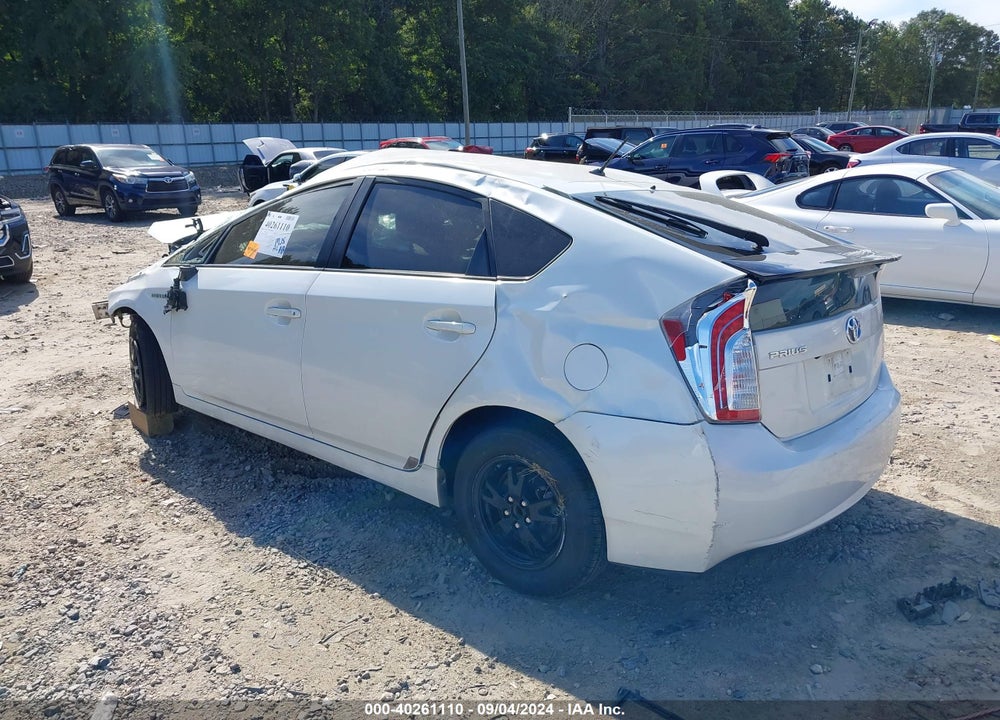 2015 TOYOTA PRIUS TWO VIN: JTDKN3DU3F1910463