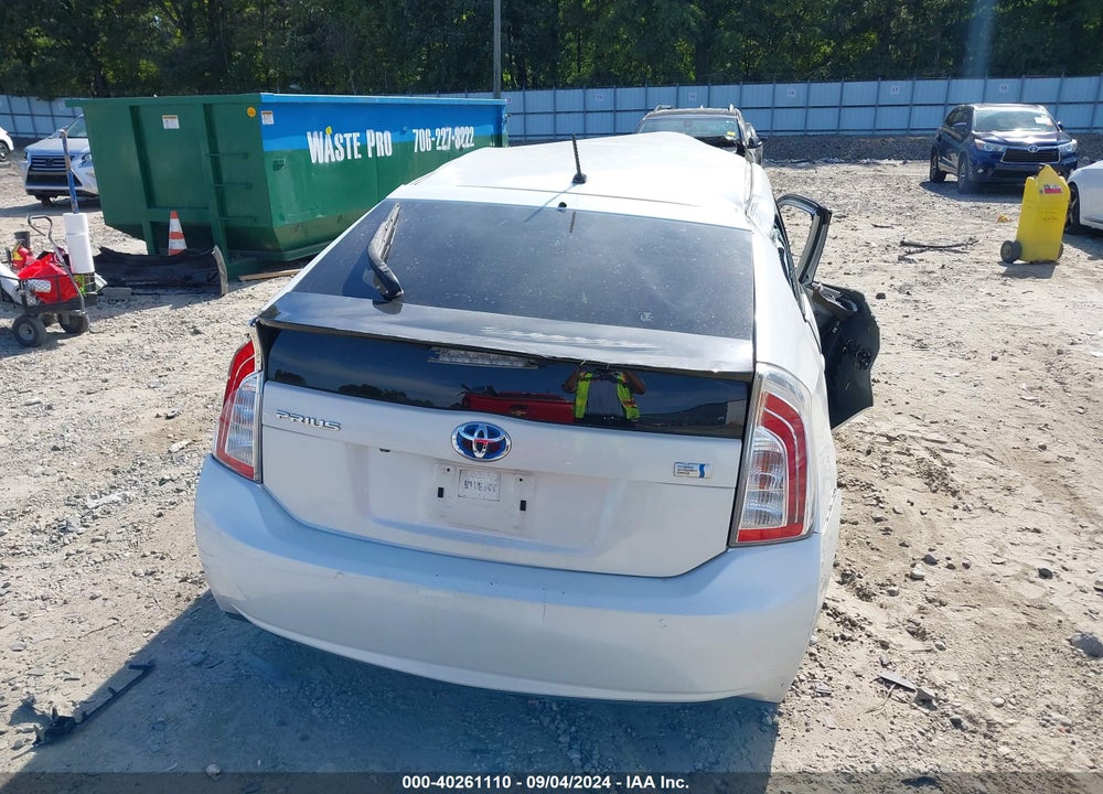 2015 TOYOTA PRIUS TWO VIN: JTDKN3DU3F1910463