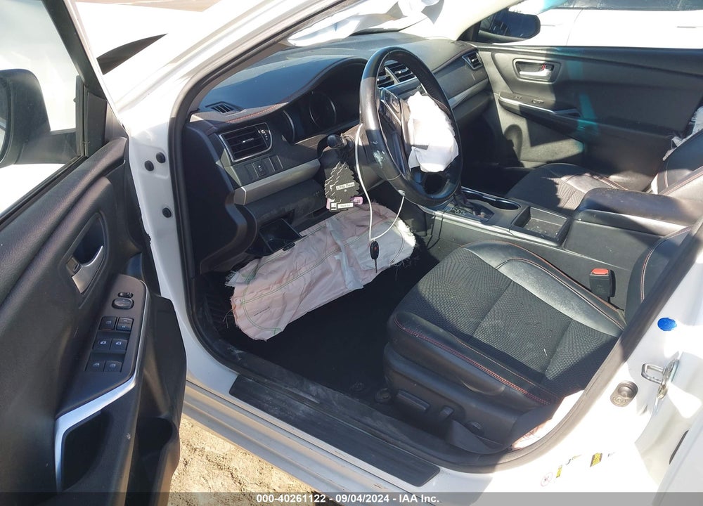 2017 TOYOTA CAMRY SE VIN: 4T1BF1FK0HU338276