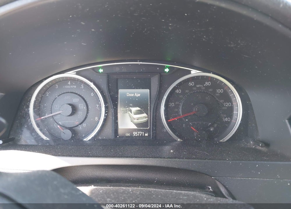 2017 TOYOTA CAMRY SE VIN: 4T1BF1FK0HU338276