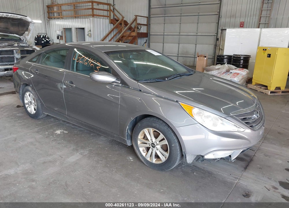 2013 HYUNDAI SONATA GLS VIN: 5NPEB4AC4DH669834