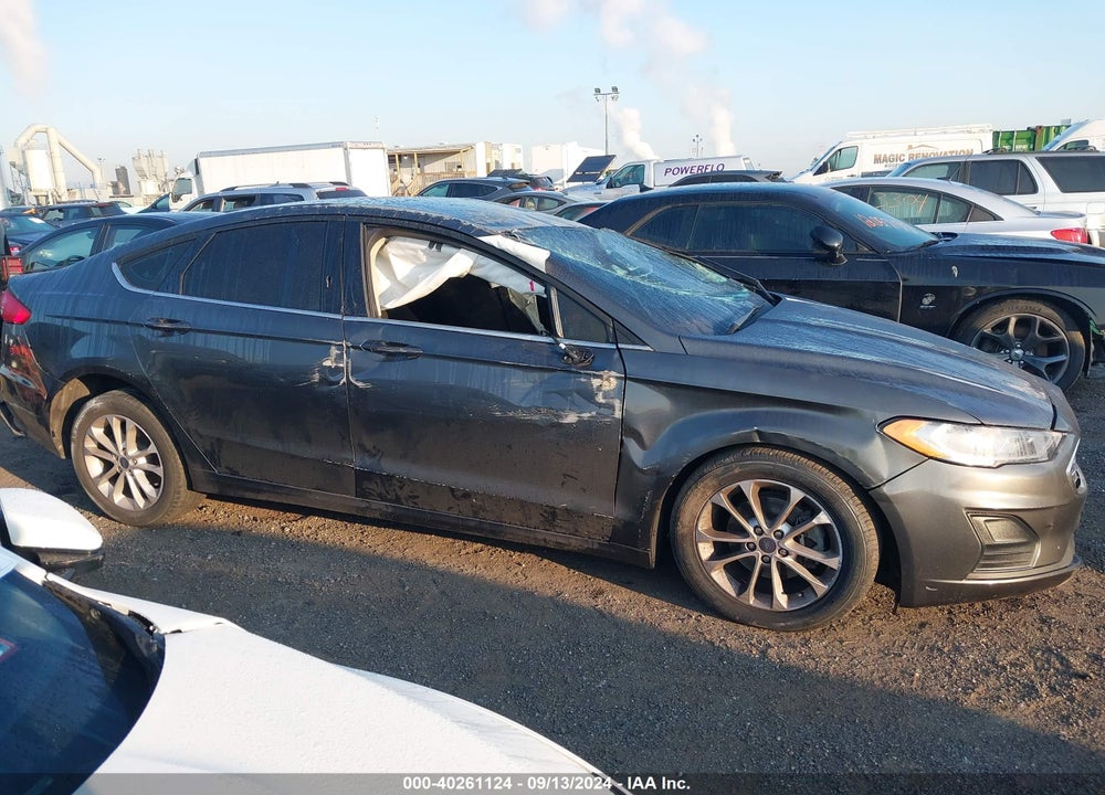 2020 FORD FUSION SE VIN: 3FA6P0HD9LR122539