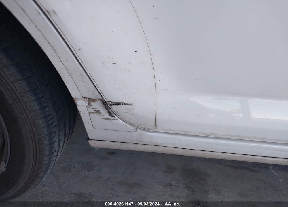 2008 SCION XB VIN: JTLKE50E481054379