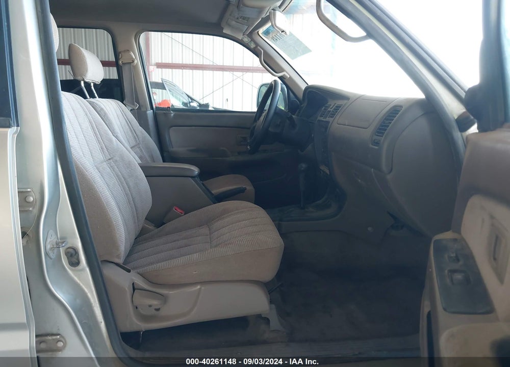 2000 TOYOTA 4RUNNER SR5 V6 VIN: JT3GN86R5Y0177597