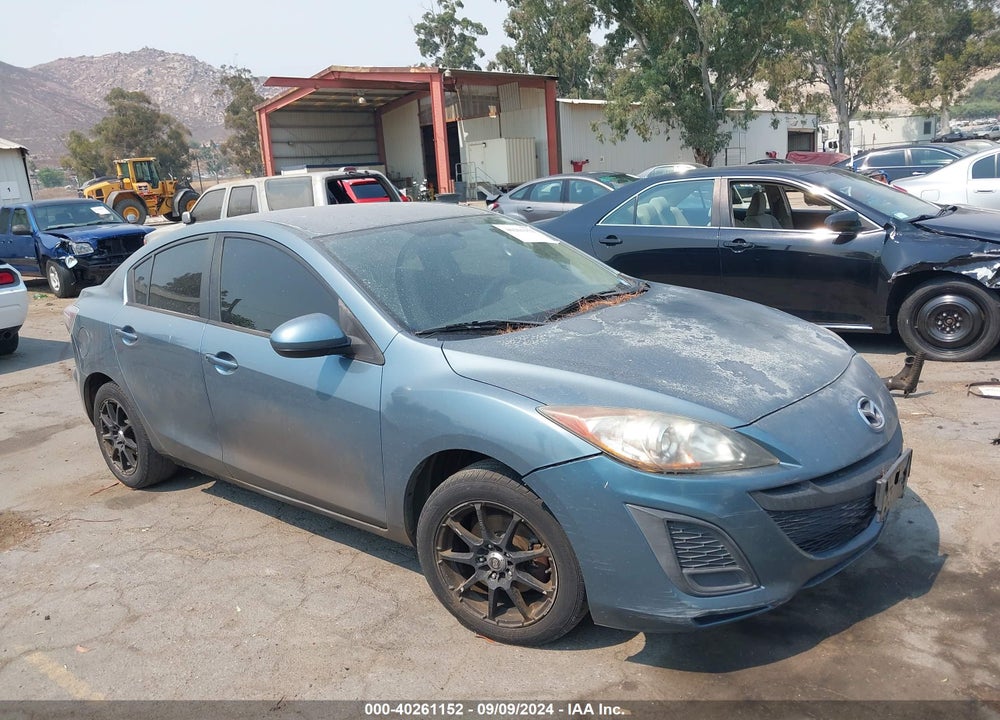 2011 MAZDA MAZDA3 VIN: JM1BL1UG6B1496674