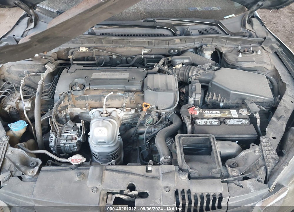2015 HONDA ACCORD LX VIN: 1HGCR2F32FA043405