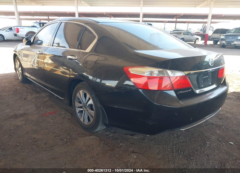 2015 HONDA ACCORD LX VIN: 1HGCR2F32FA043405