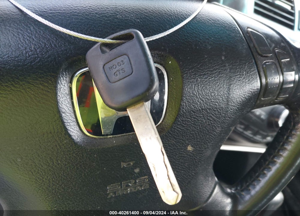 2003 HONDA ACCORD 3.0 EX VIN: 1HGCM66573A103259