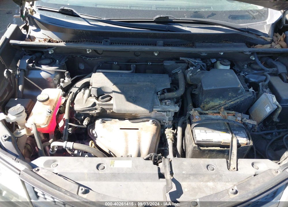 2015 TOYOTA RAV4 XLE VIN: 2T3WFREV3FW142557