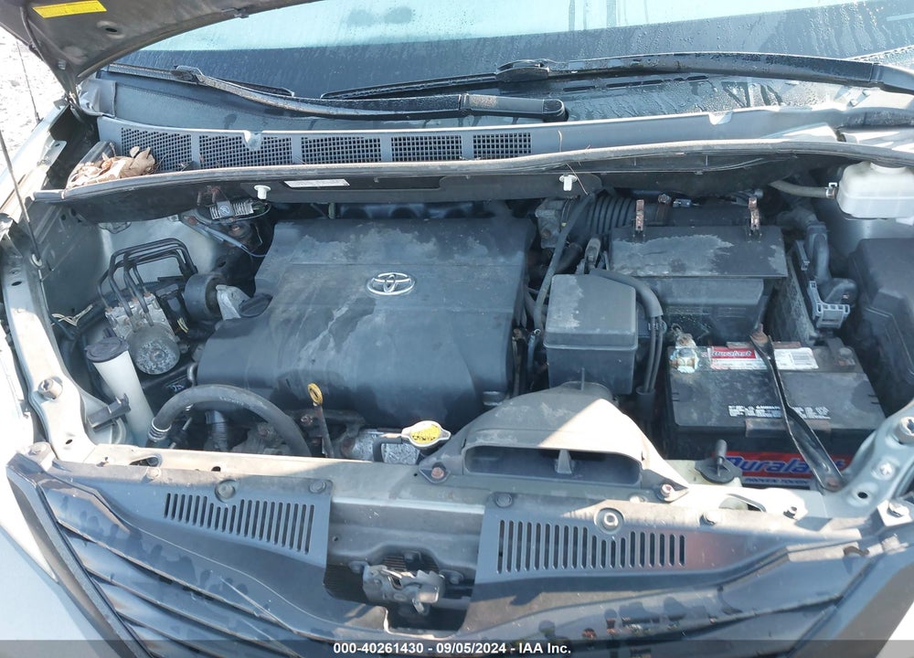 2011 TOYOTA SIENNA BASE V6 VIN: 5TDZK3DC3BS140700