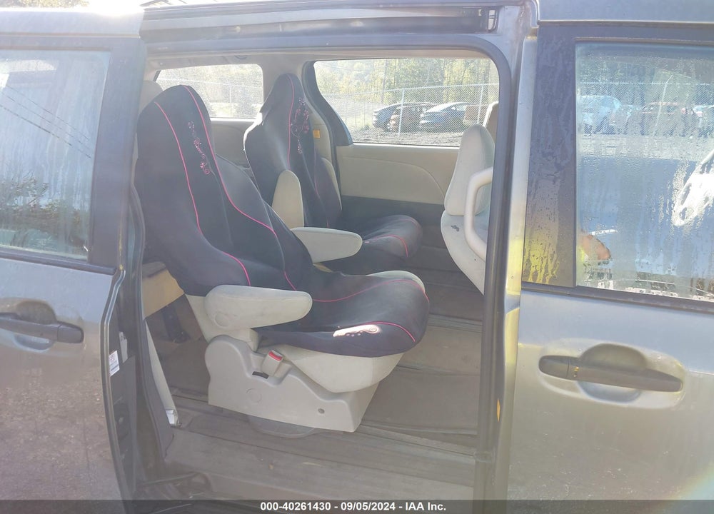 2011 TOYOTA SIENNA BASE V6 VIN: 5TDZK3DC3BS140700