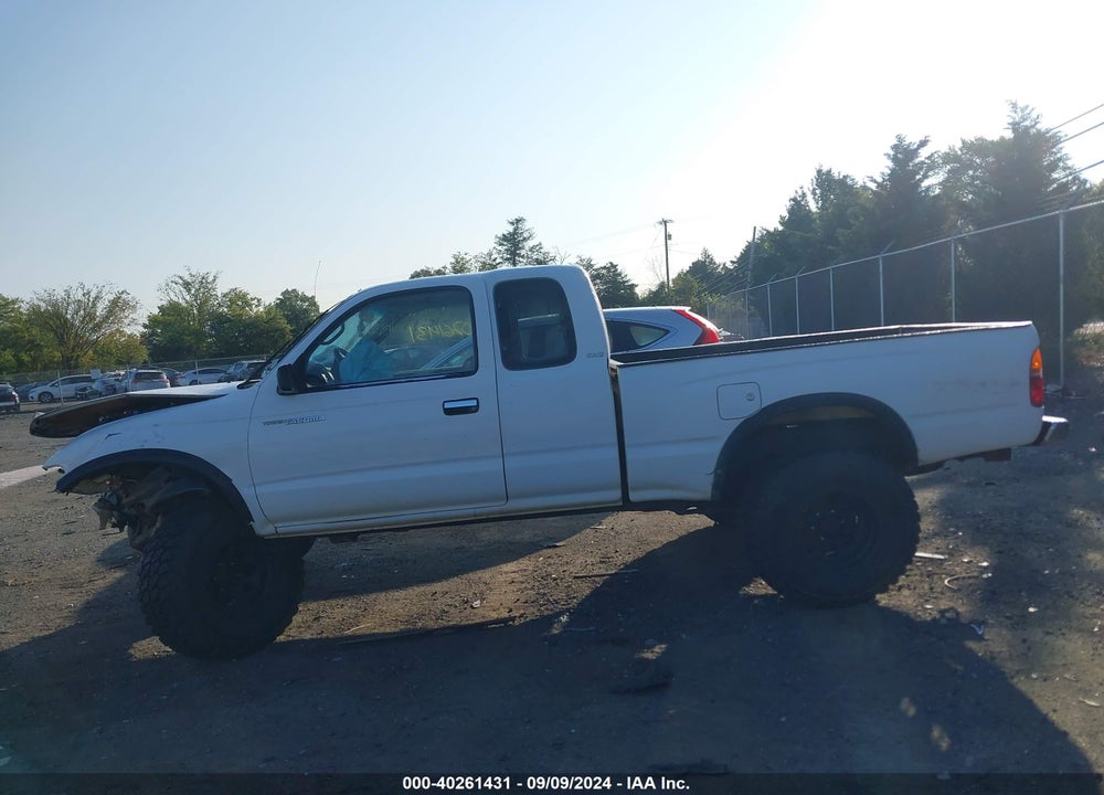 1999 TOYOTA TACOMA VIN: 4TAWN72N8XZ421012