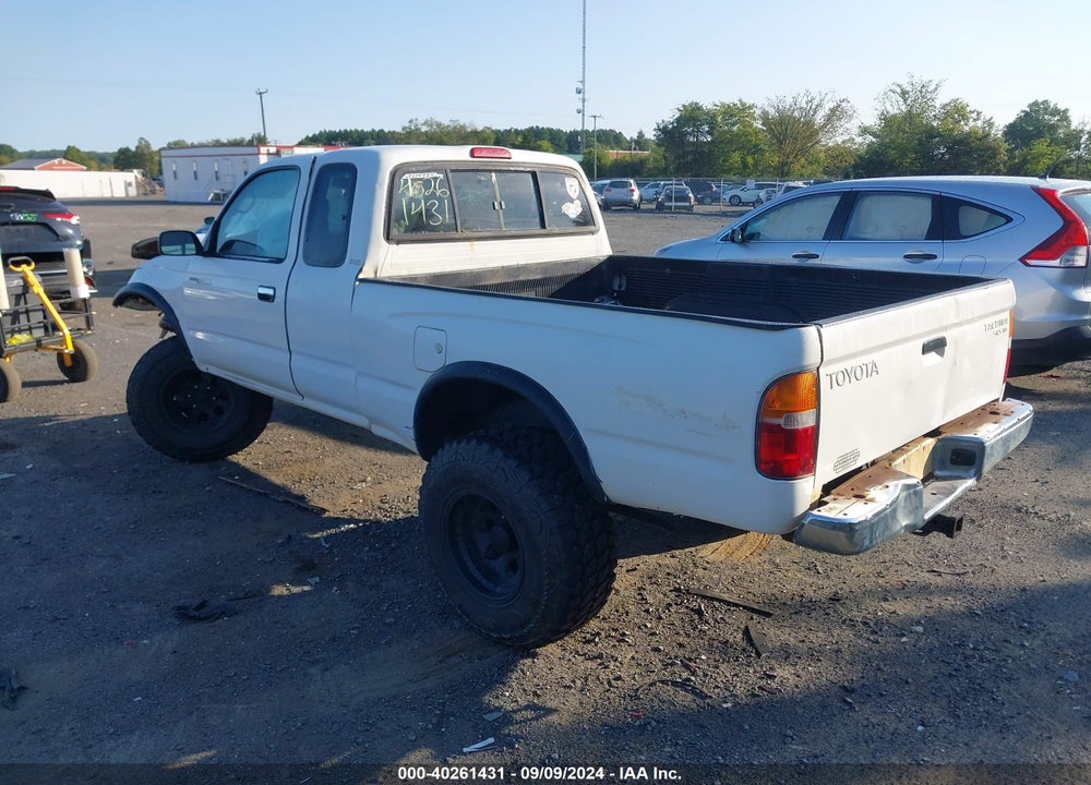 1999 TOYOTA TACOMA VIN: 4TAWN72N8XZ421012