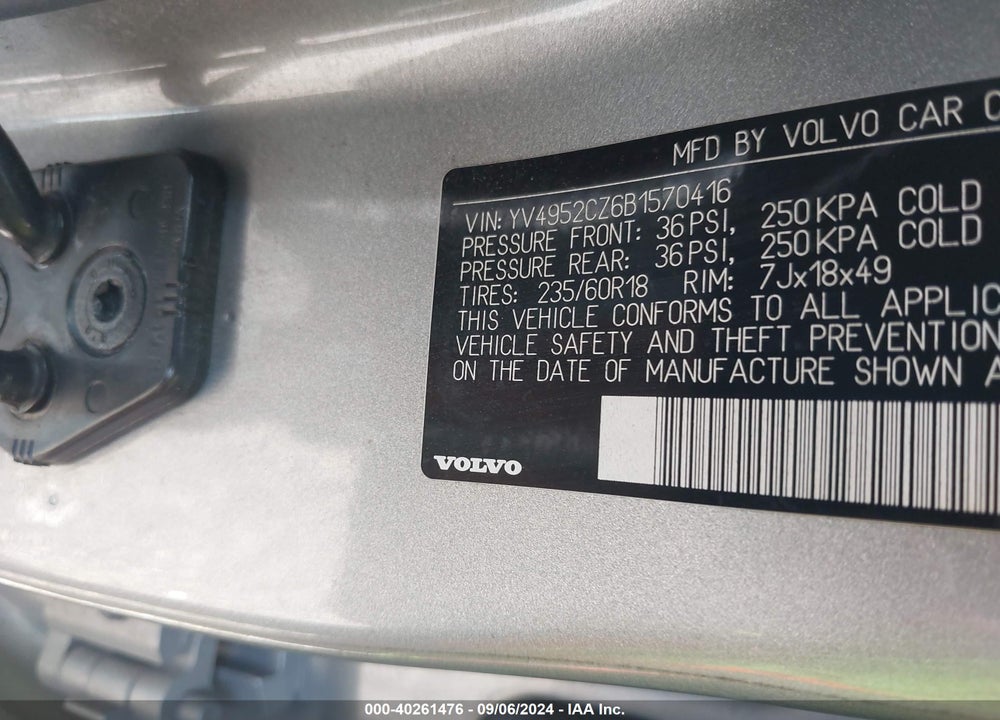 2011 VOLVO XC90 3.2 VIN: YV4952CZ6B1570416