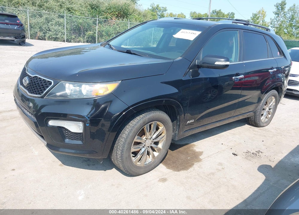 2011 KIA SORENTO SX V6 VIN: 5XYKWDA28BG099274