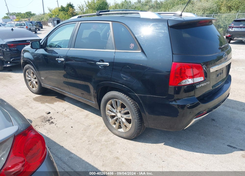 2011 KIA SORENTO SX V6 VIN: 5XYKWDA28BG099274