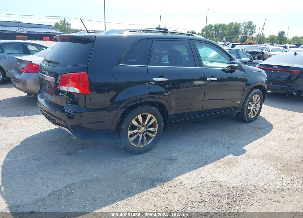 2011 KIA SORENTO SX V6 VIN: 5XYKWDA28BG099274