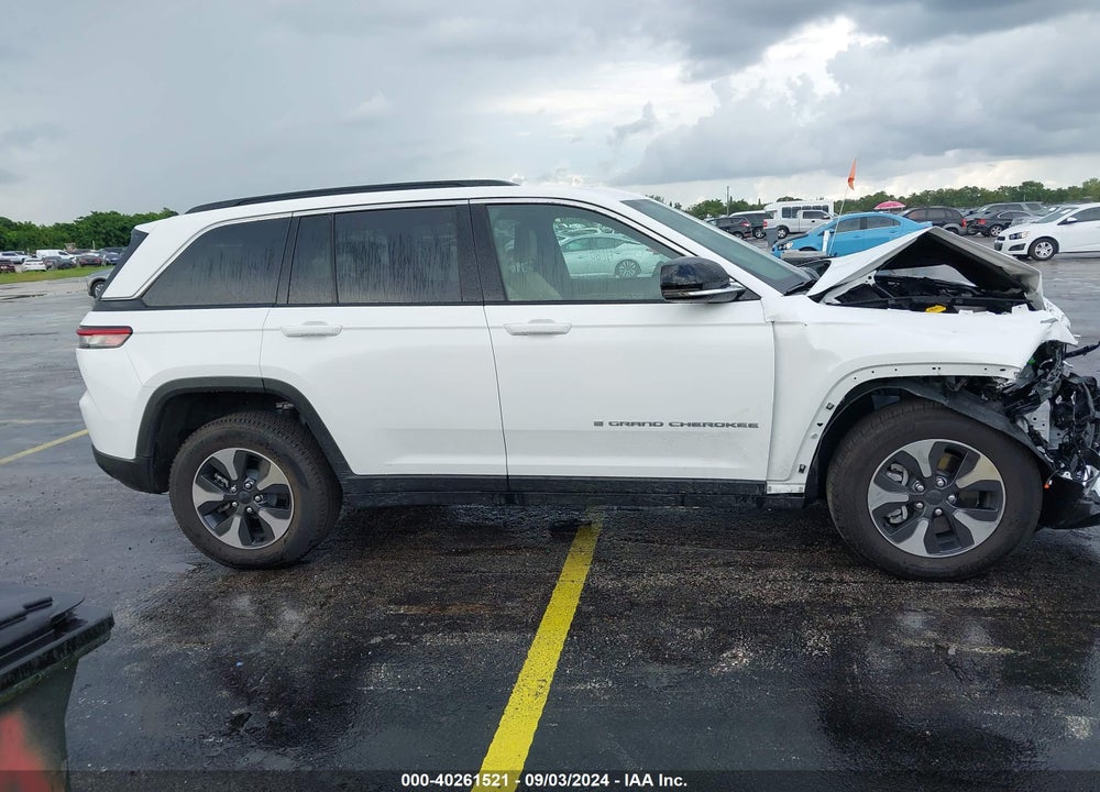 2024 JEEP GRAND CHEROKEE 4XE VIN: 1C4RJYB6XRC129850
