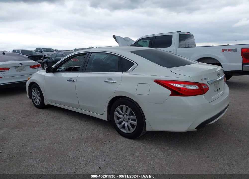 2017 NISSAN ALTIMA VIN: 1N4AL3AP8HN308661